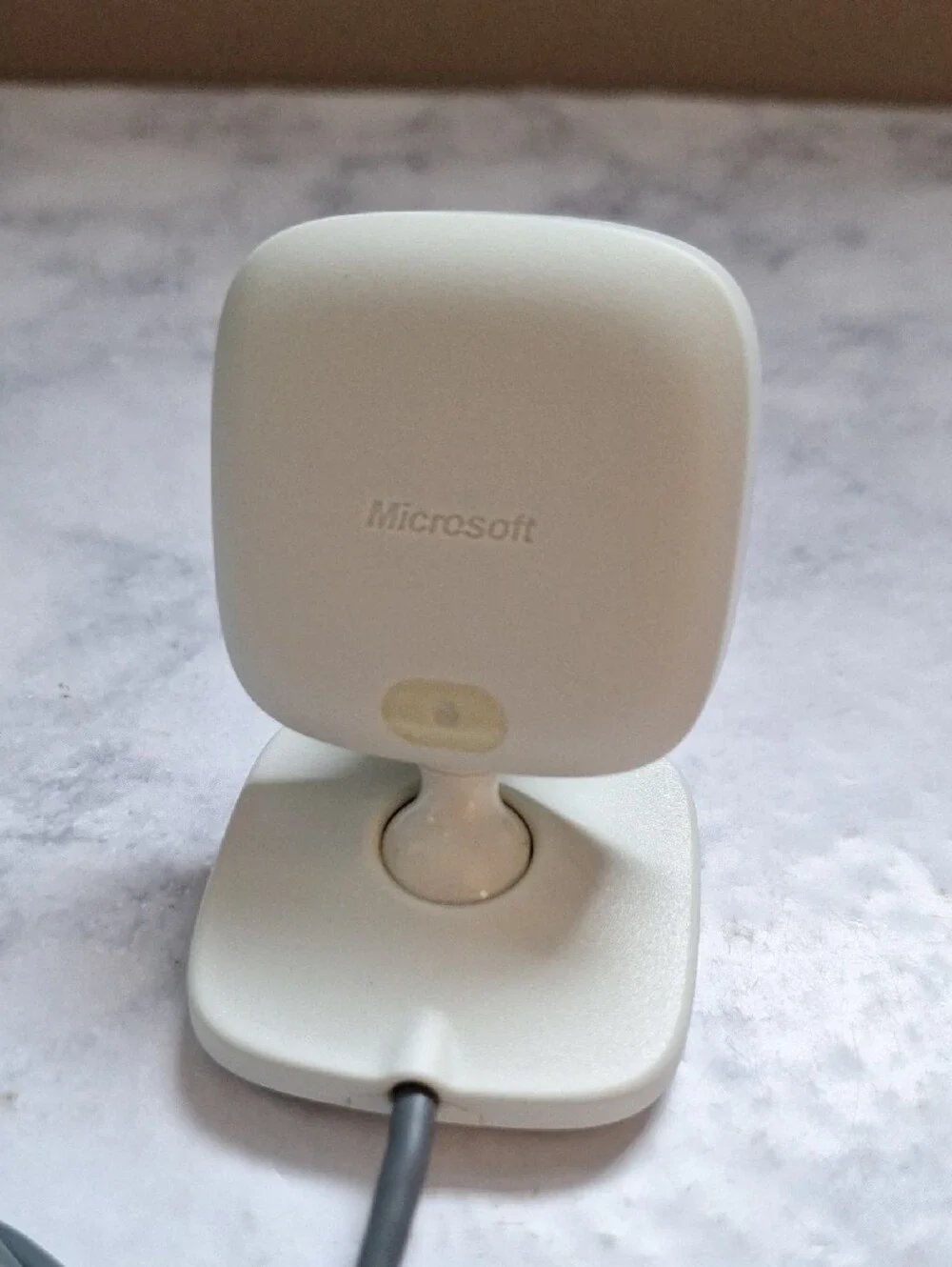 Xbox, White Webcam with Long Gray USB Cable